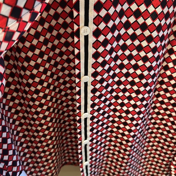 LOVELY ♦️◼️WORTH BLOUSE◼️♦️ SIZE MEDIUM! - Picture 2 of 4